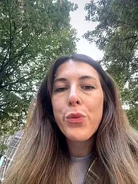 Freechat MommmyYummy on StripChat