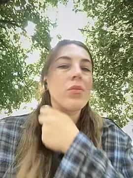 Freechat MommmyYummy on StripChat