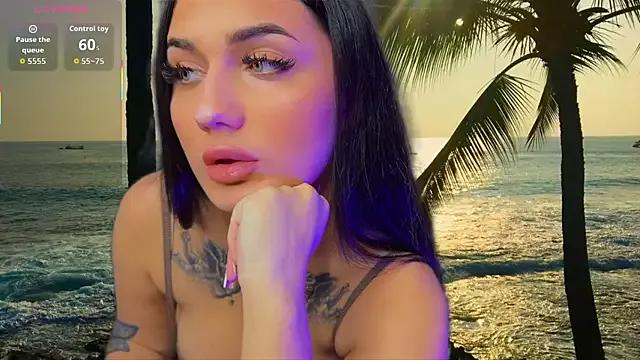 Freechat mygoddesshecate on StripChat