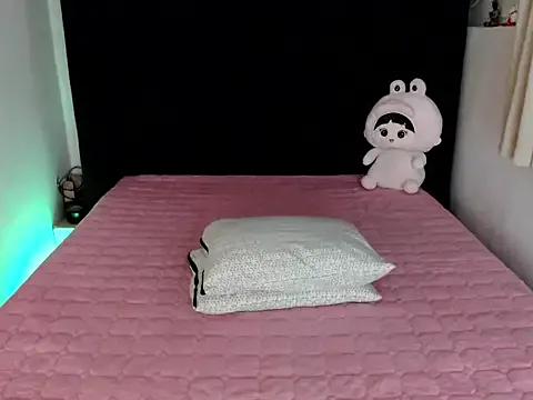 Naughty_Angelica69xxx — CAN I TASTE YOUR CREAMY CUM 