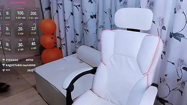 StripChat Niannian- is Freechat Niannian- — Freechat on StripChat