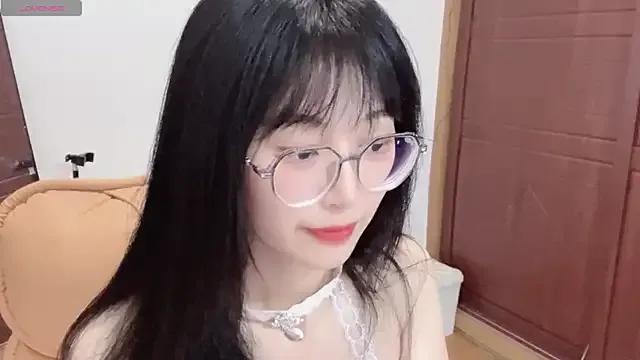 Freechat Nice2C- on StripChat