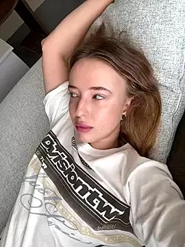 Freechat Nura_n_Sarah on StripChat