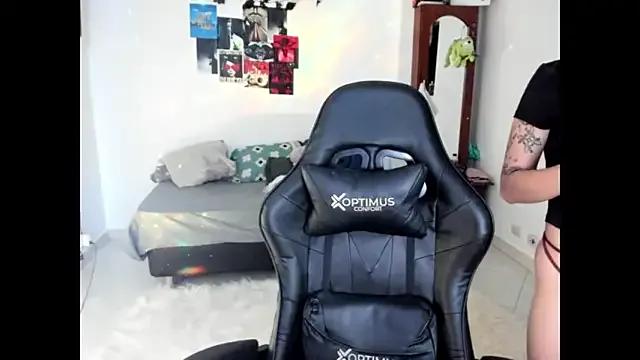 StripChat Oliver_and_kalypso is Freechat Oliver_and_kalypso — slap face with cock