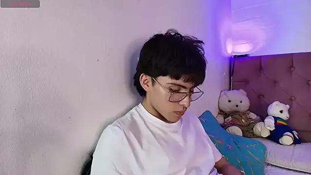 Freechat PepperTwink on StripChat