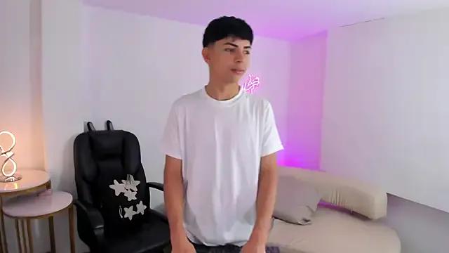 Freechat Peter_chase on StripChat