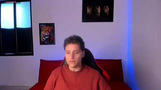 Freechat PeytonBox on StripChat