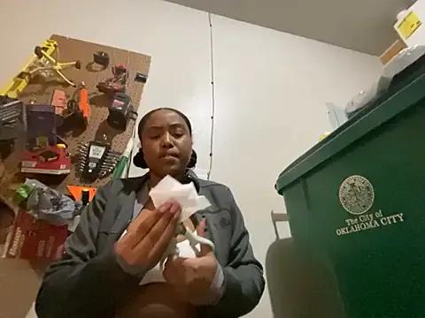 StripChat princesslivv is Freechat princesslivv — Fuck someone at gym