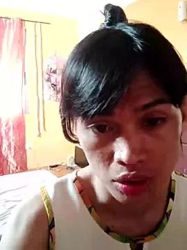 Freechat QueenSoreal on StripChat