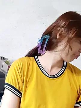 Freechat QueenSoreal on StripChat