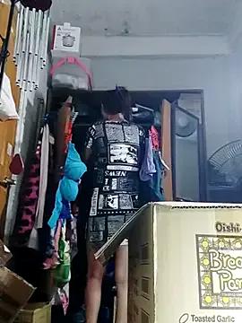 Freechat QueenSoreal on StripChat