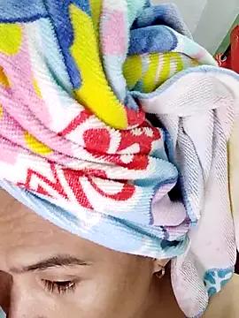 Freechat QueenSoreal on StripChat