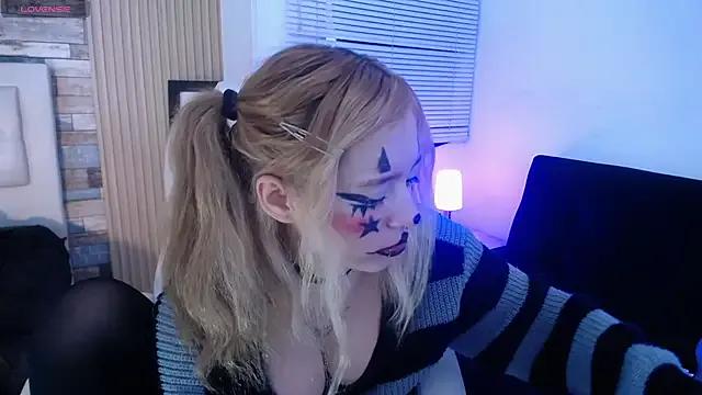 Freechat rihonna_hs8 on StripChat