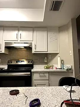 Freechat SafeinouterSpace on StripChat