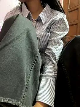 Sandhya_77 — Private on StripChat