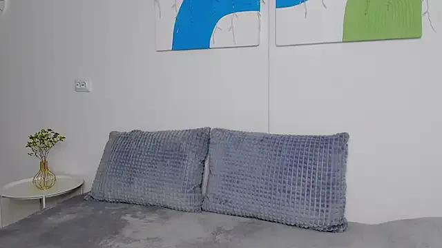 Freechat SelenaRousey on StripChat