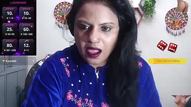 StripChat Sexy_komolika is Freechat Sexy_komolika — pussy lick