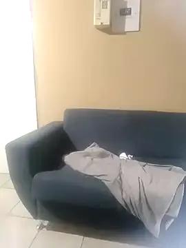 Sgeme325is — All naked