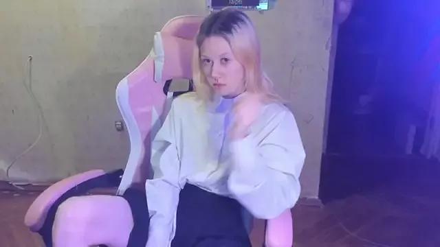 Freechat Silly__Milly on StripChat