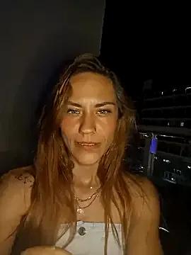 Freechat SlimBellaa on StripChat