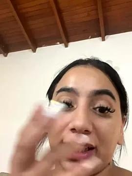 Freechat sofhiaa_adaams on StripChat