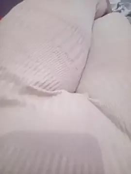 Freechat soso_sexx on StripChat