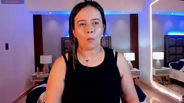 Freechat Susann_Ross on StripChat