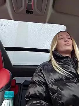 Freechat SvetLive on StripChat