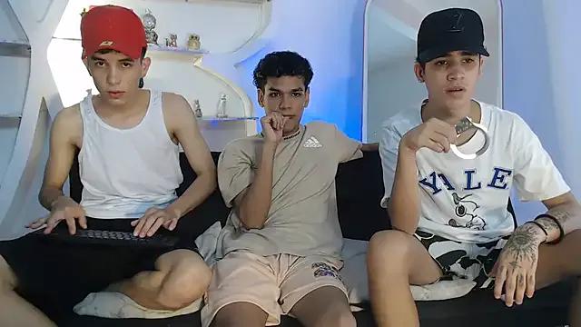 Freechat THREE_GUYS_HOT on StripChat