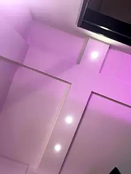 Freechat troy_rouge on StripChat