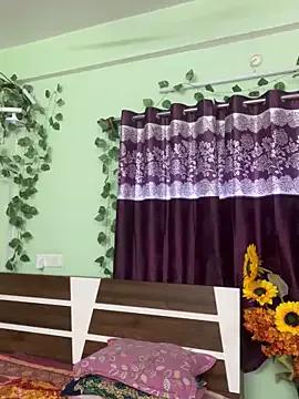 Freechat V-Hot-Sweti on StripChat