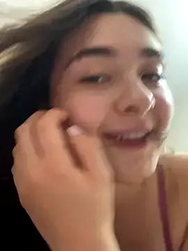 Freechat Valentina_ro on StripChat