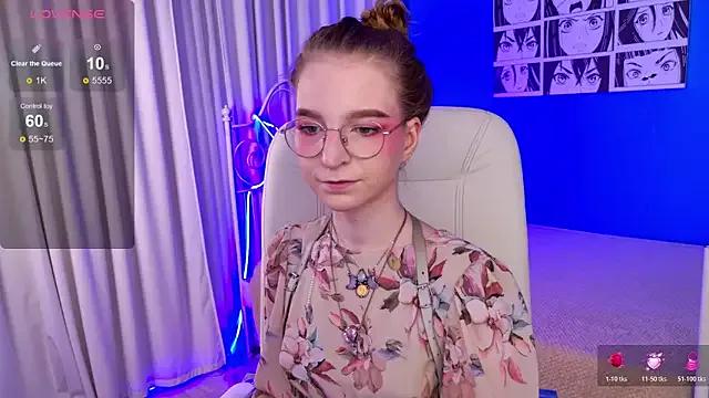 StripChat VioletShine is Private VioletShine — lick the dildo like your dick