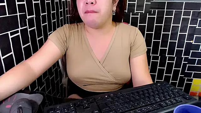 Freechat xPrincessOfSex on StripChat