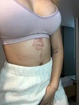 Freechat Your_Honeey on StripChat