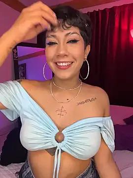 Freechat ZahaRose on StripChat