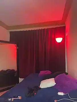 Freechat ZahaRose on StripChat